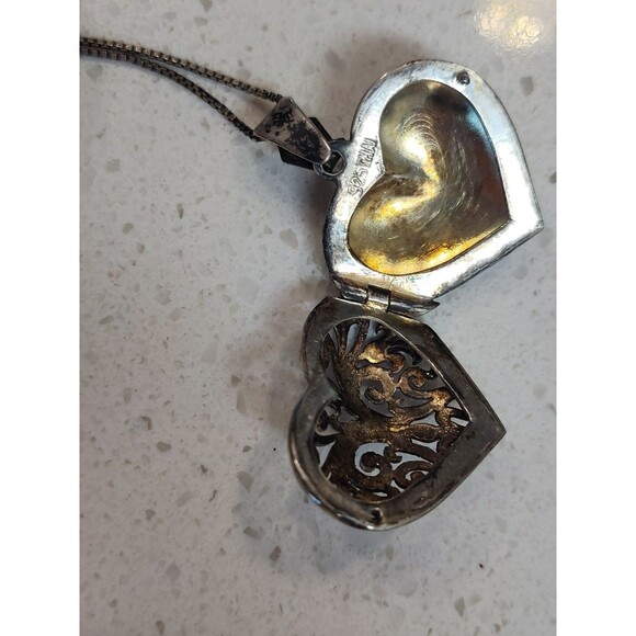 925 THM Sterling Silver Puffy Heart scrollwork  1" Locket on  24" Chain Necklace - Picture 6 of 9